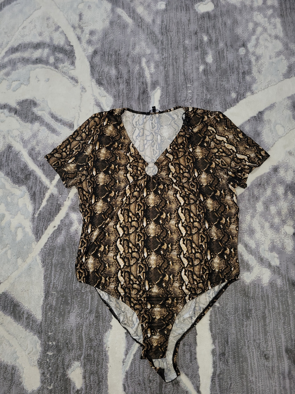 George Brown Snake-Print V-Neck Short Sleeve Bodysuit Size 1XL